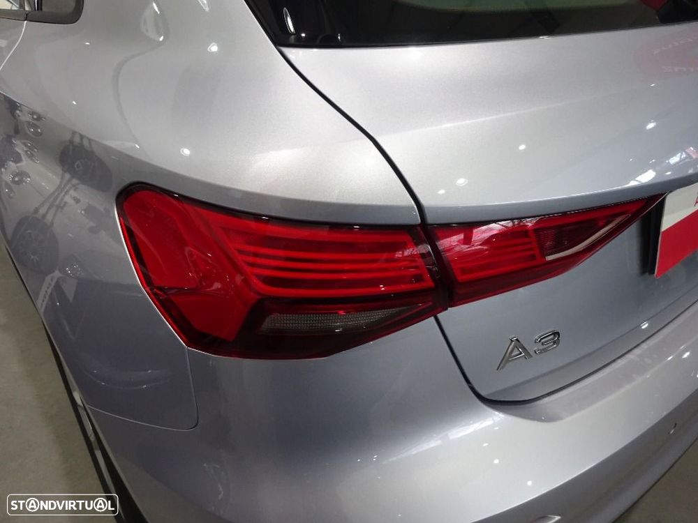 Audi A3 Sportback 30 TDI Advanced - 33