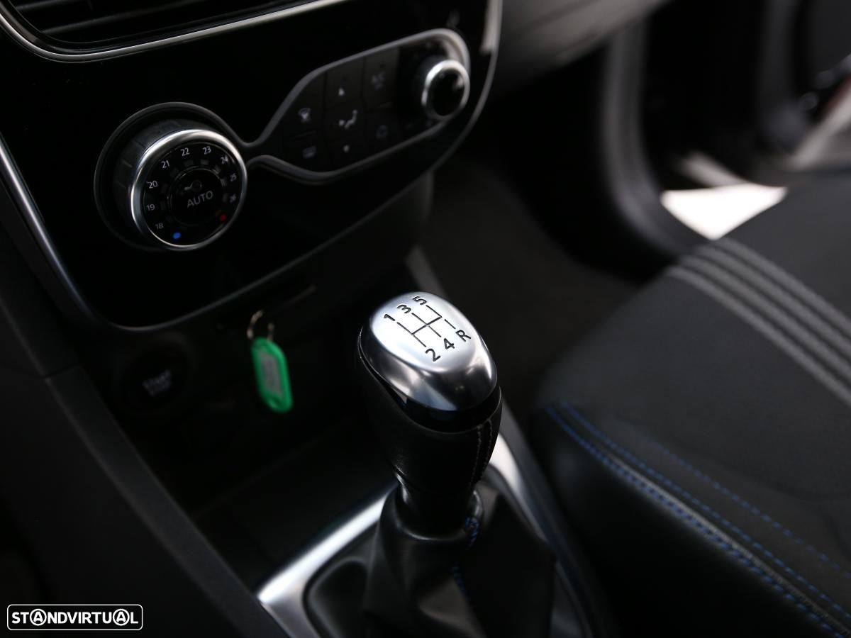 Renault Clio Sport Tourer 1.5 dCi GT Line - 18