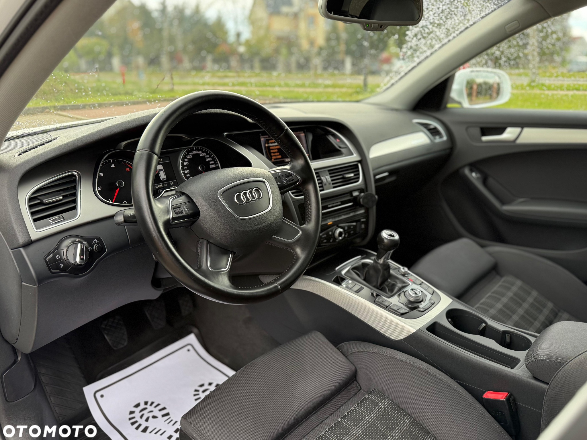 Audi A4 Avant 2.0 TDI DPF quattro S line Sportpaket - 17