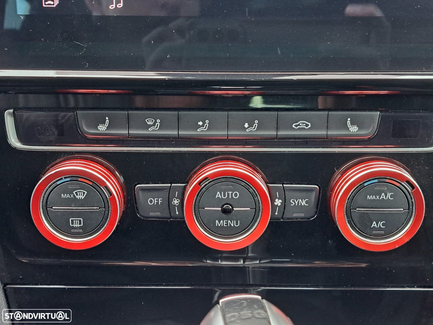 VW Golf 2.0 TSI GTI DSG Performance - 21