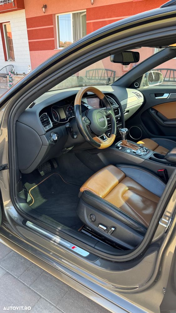 Audi A4 2.0 TDI DPF multitronic S line Sportpaket - 15