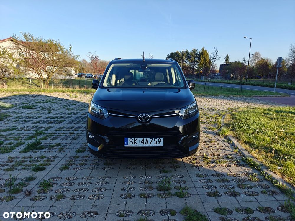 Toyota Proace City Verso Long 1.5 D-4D Family - 2