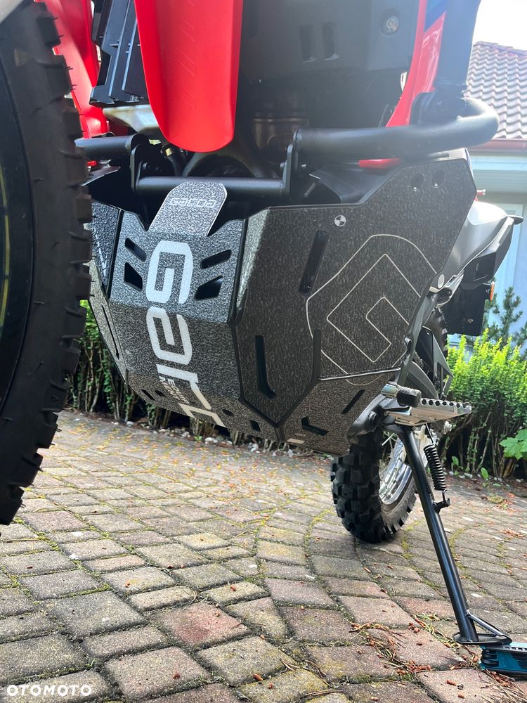 Honda CRF - 4