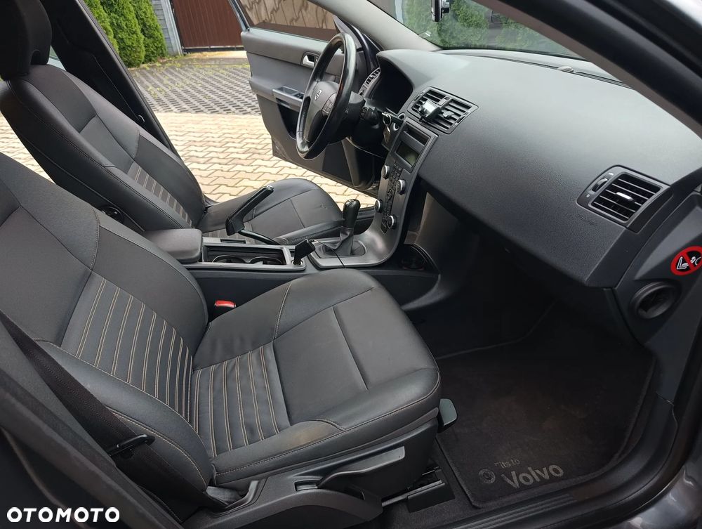 Volvo V50 2.0D - 14