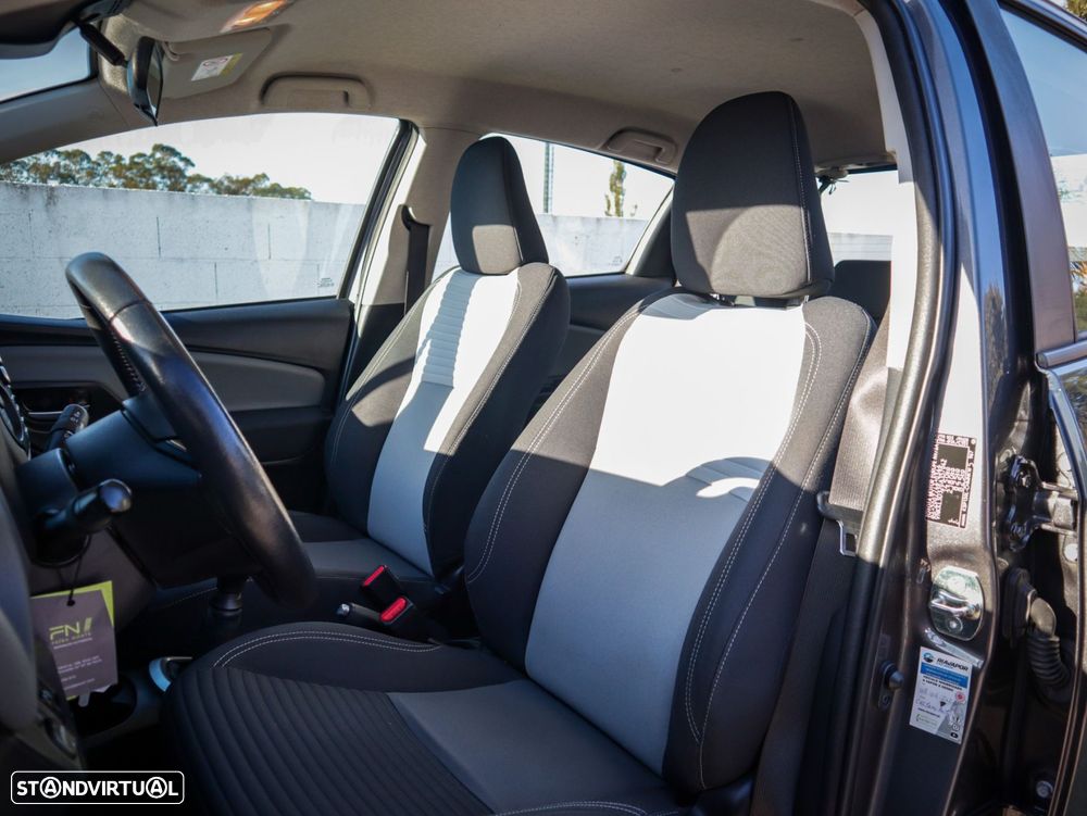 Toyota Yaris 1.0 VVT-i Exclusive - 19