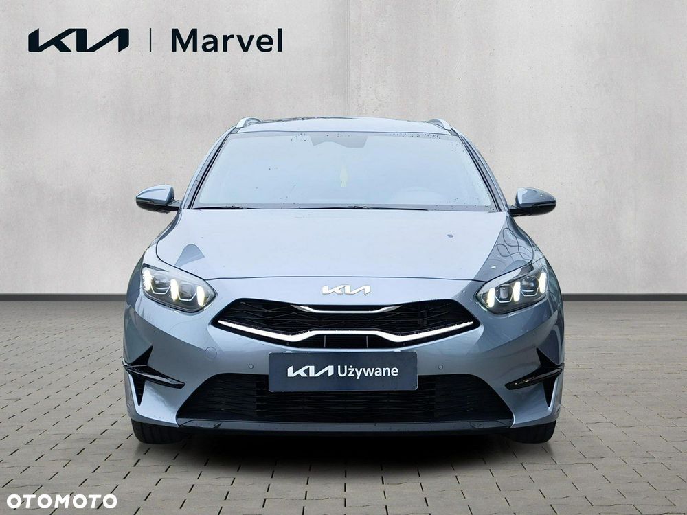 Kia Ceed - 9