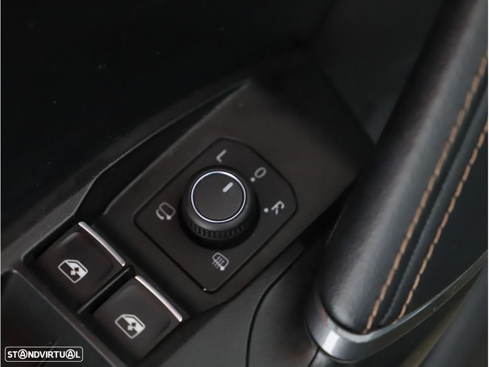 Cupra Formentor 1.4 e-Hybrid DSG - 36