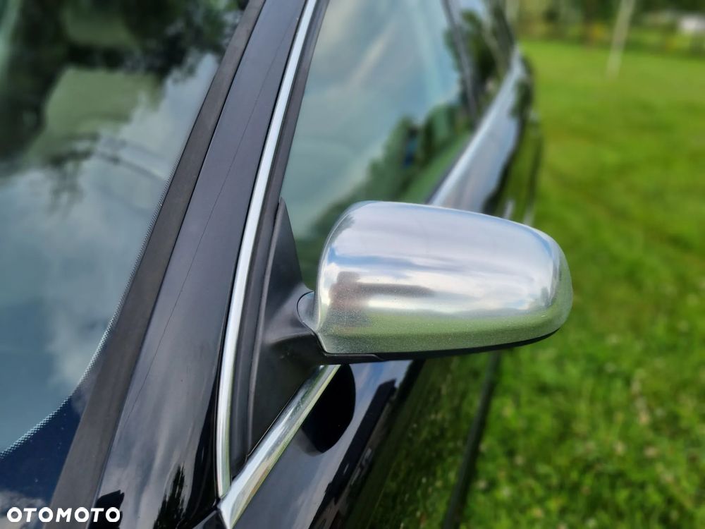 Audi A4 Avant 2.0 TDI - 7