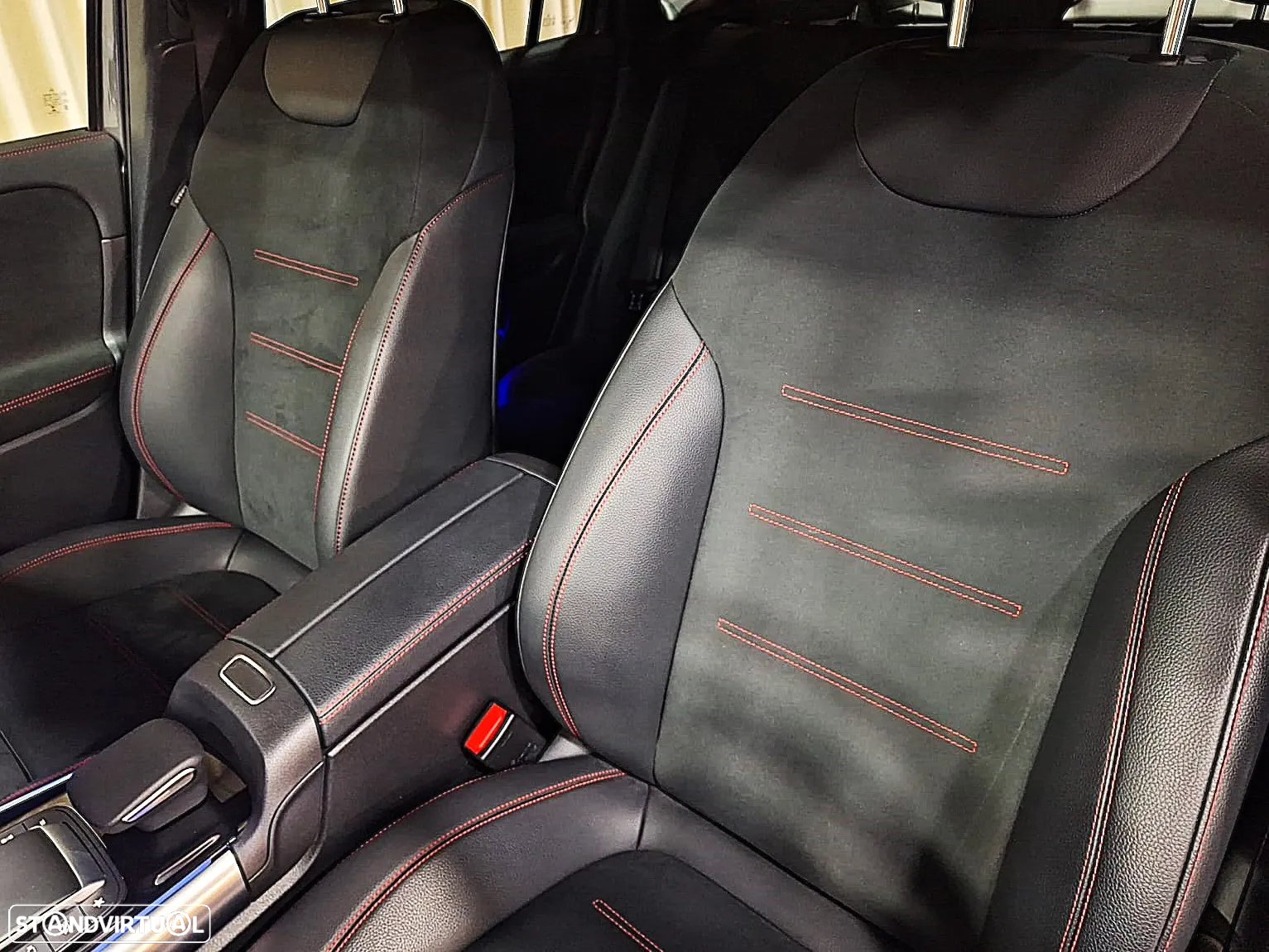 Mercedes-Benz EQA 300 4Matic AMG Line - 17