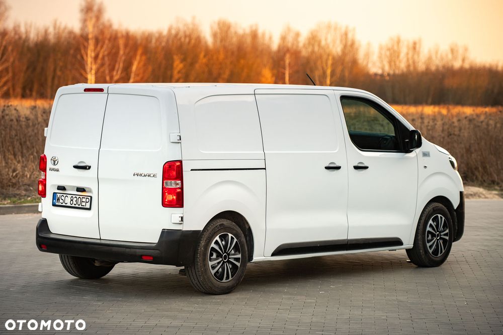 Toyota ProAce 1,6-l-D-4D L1 (9-Si.) Verso Shuttle - 5