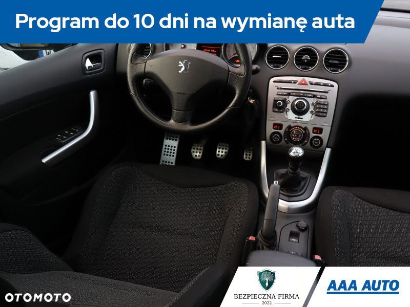 Peugeot 308 - 8