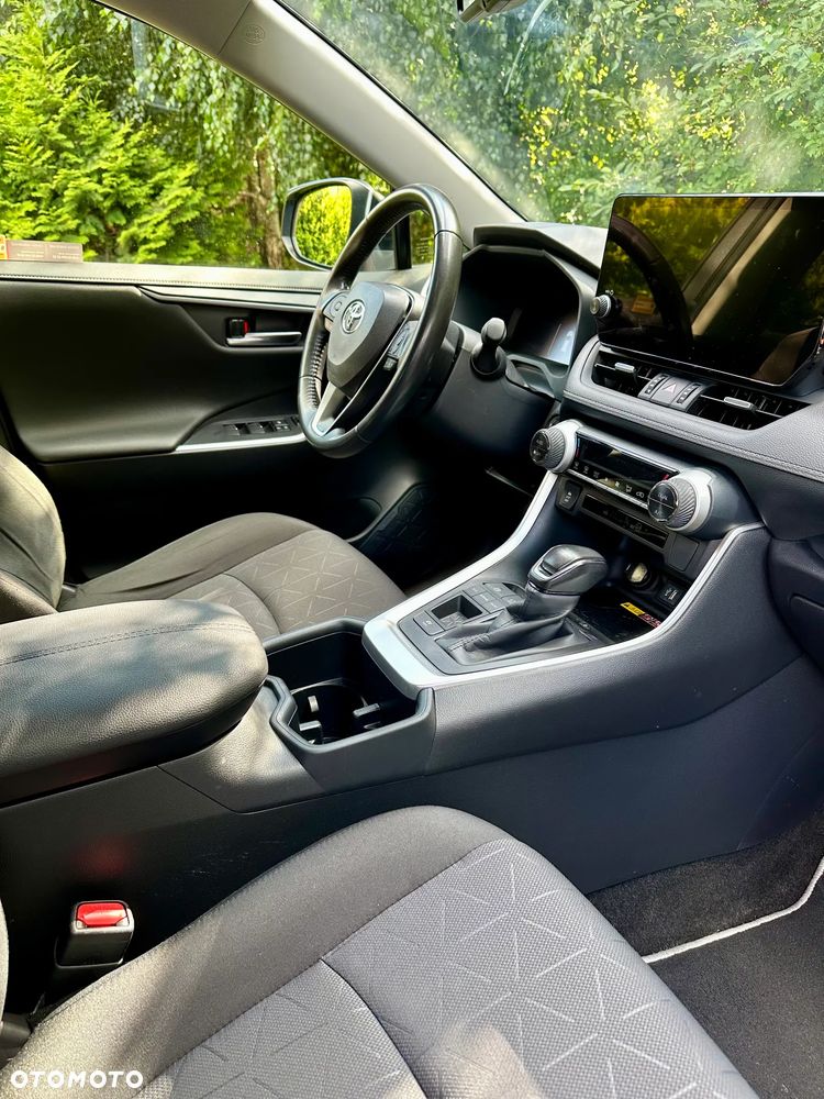 Toyota RAV4 2.5 Hybrid Comfort 4x2 - 18