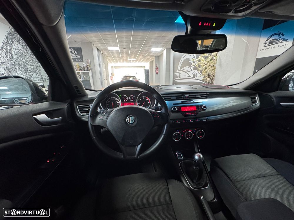 Alfa Romeo Giulietta 1.6 JTDM Distinctive - 20