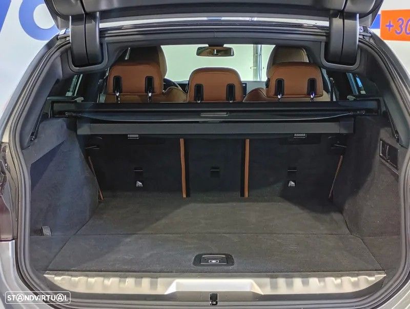 BMW 320 e Pack Desportivo M Auto - 16