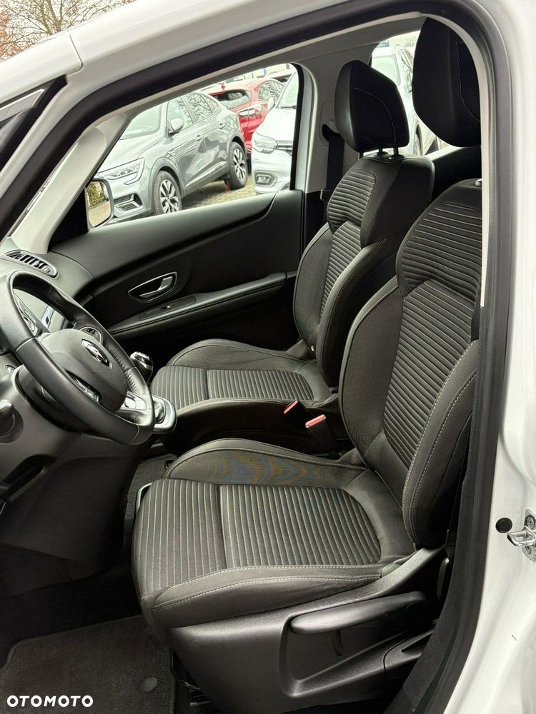 Renault Scenic - 15