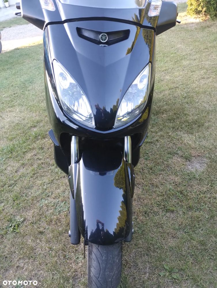 Yamaha X-max - 5