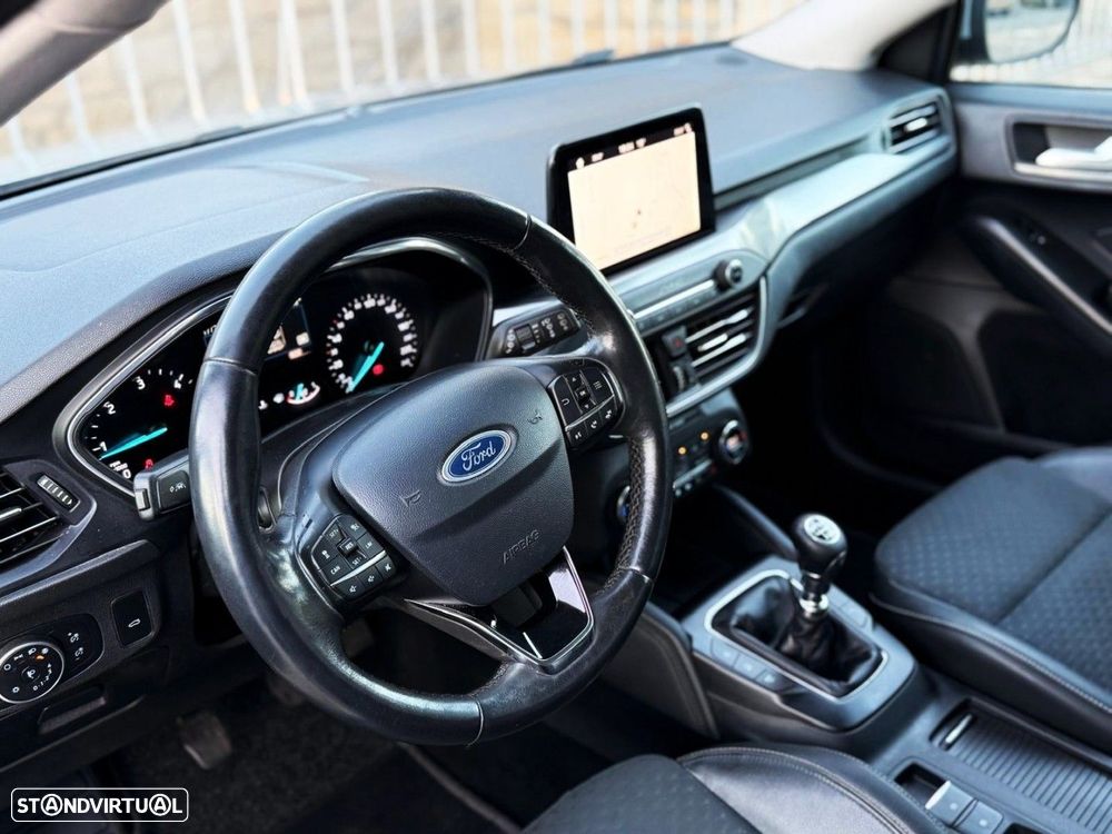 Ford Focus SW 1.5 TDCi EcoBlue Business - 10