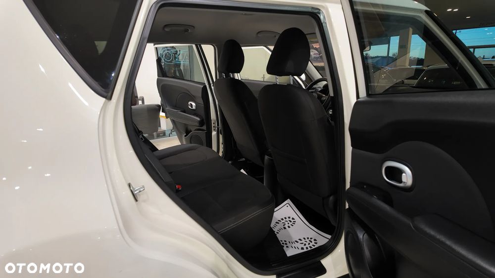 Kia Soul 1.6 GDI L - 33