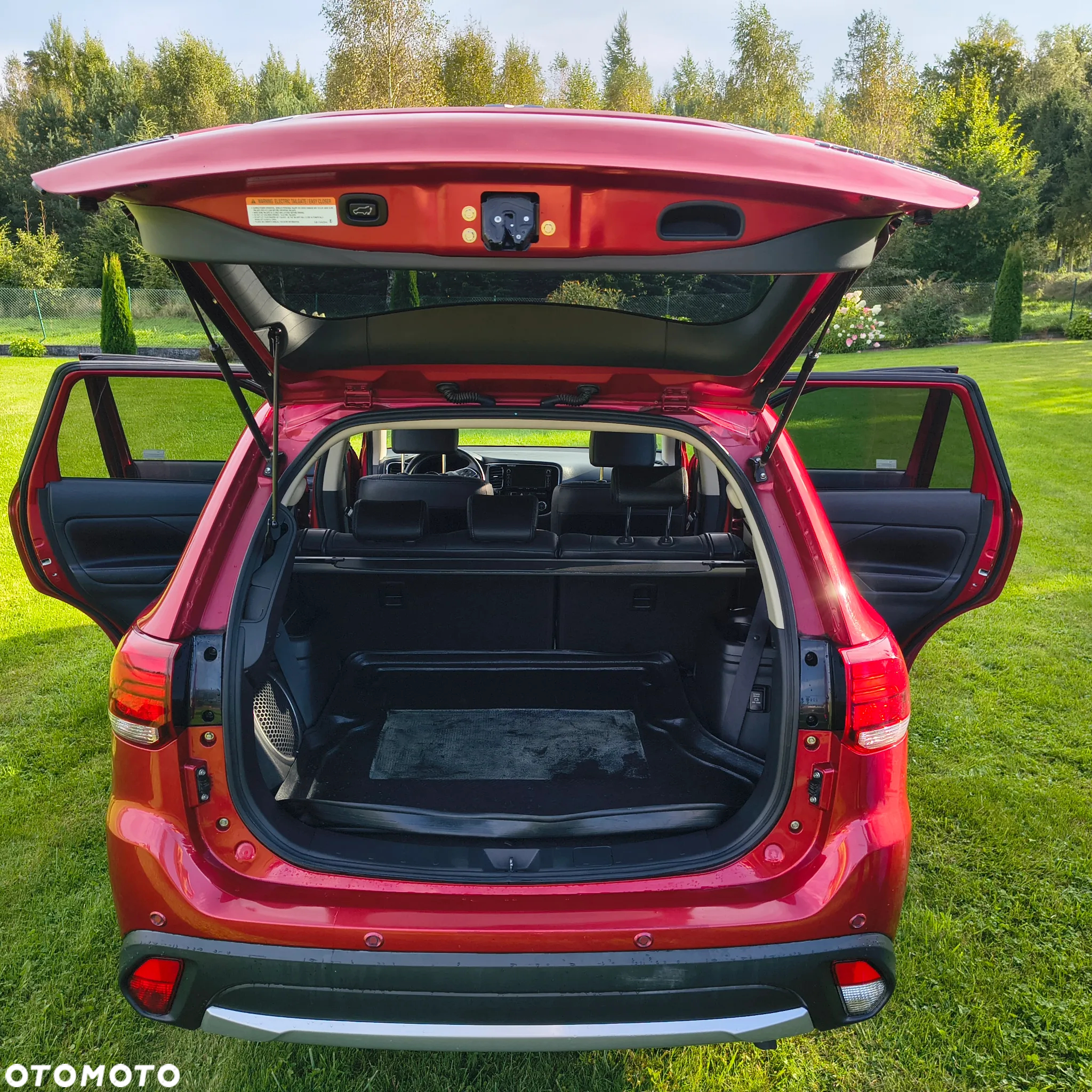 Mitsubishi Outlander 2.0 Intense + Navi 4WD CVT - 14