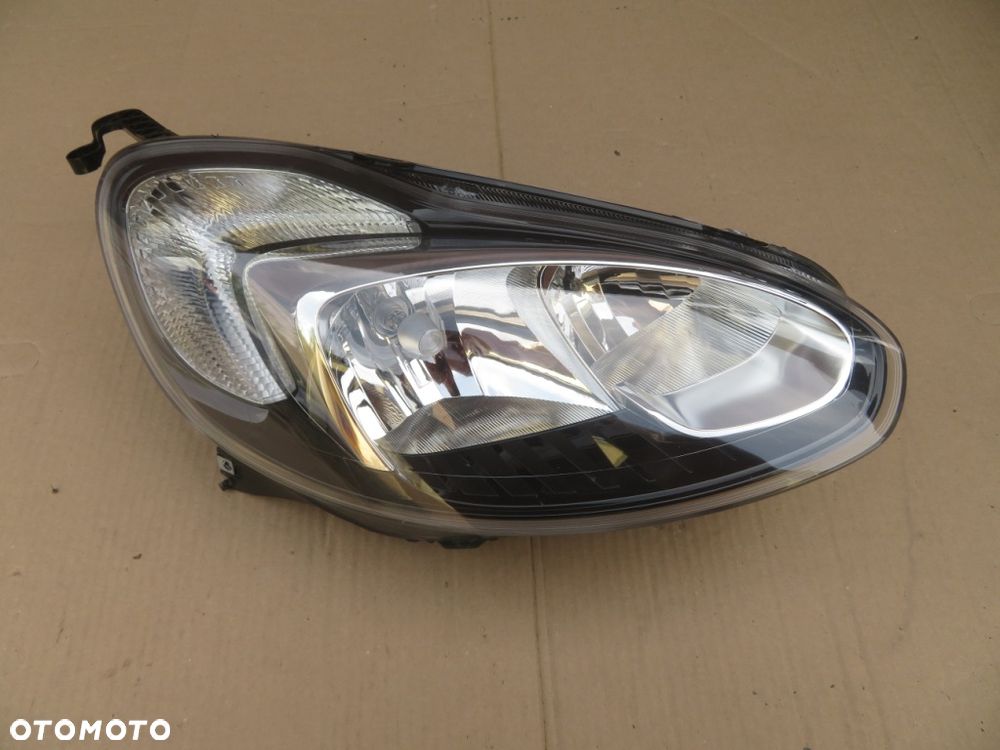 REFLEKTOR PRAWY OPEL ADAM 12-19R ZWYKŁA 39015503 DEMONTAŻ KRAKÓW