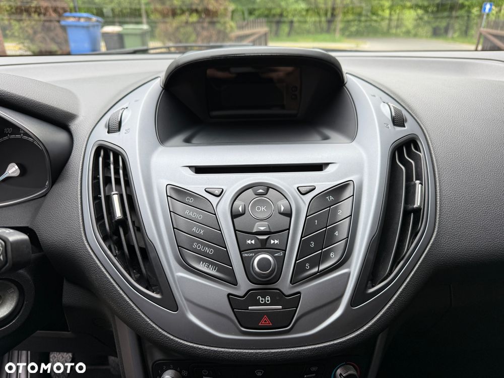 Ford B-MAX - 17
