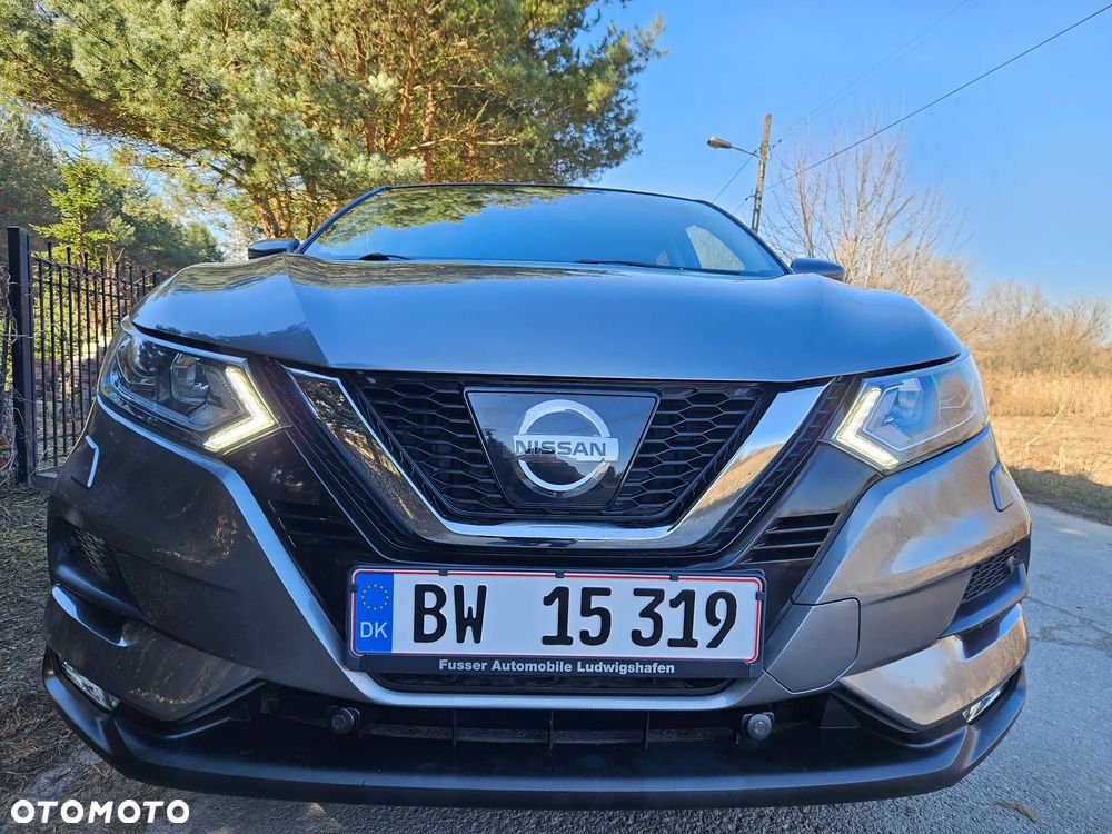 Nissan Qashqai 1.2 DIG-T N-Vision - 11
