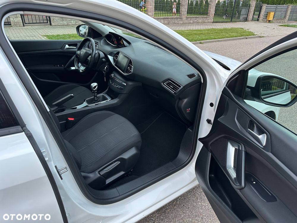 Peugeot 308 PureTech 130 Stop & Start Active - 20