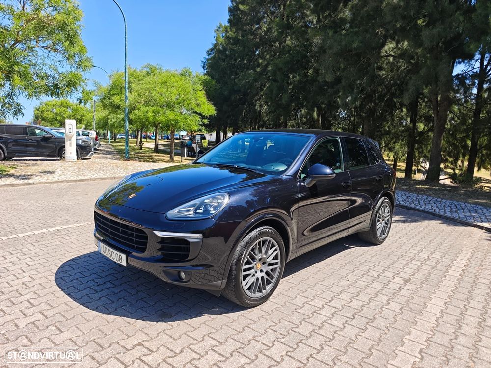 Porsche Cayenne Platinum Edition - 7