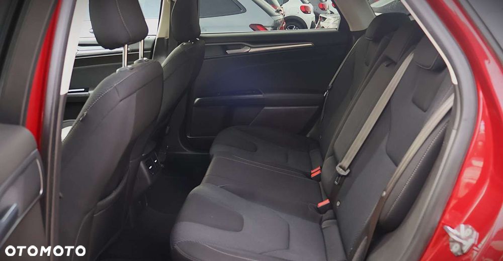 Ford Mondeo - 18