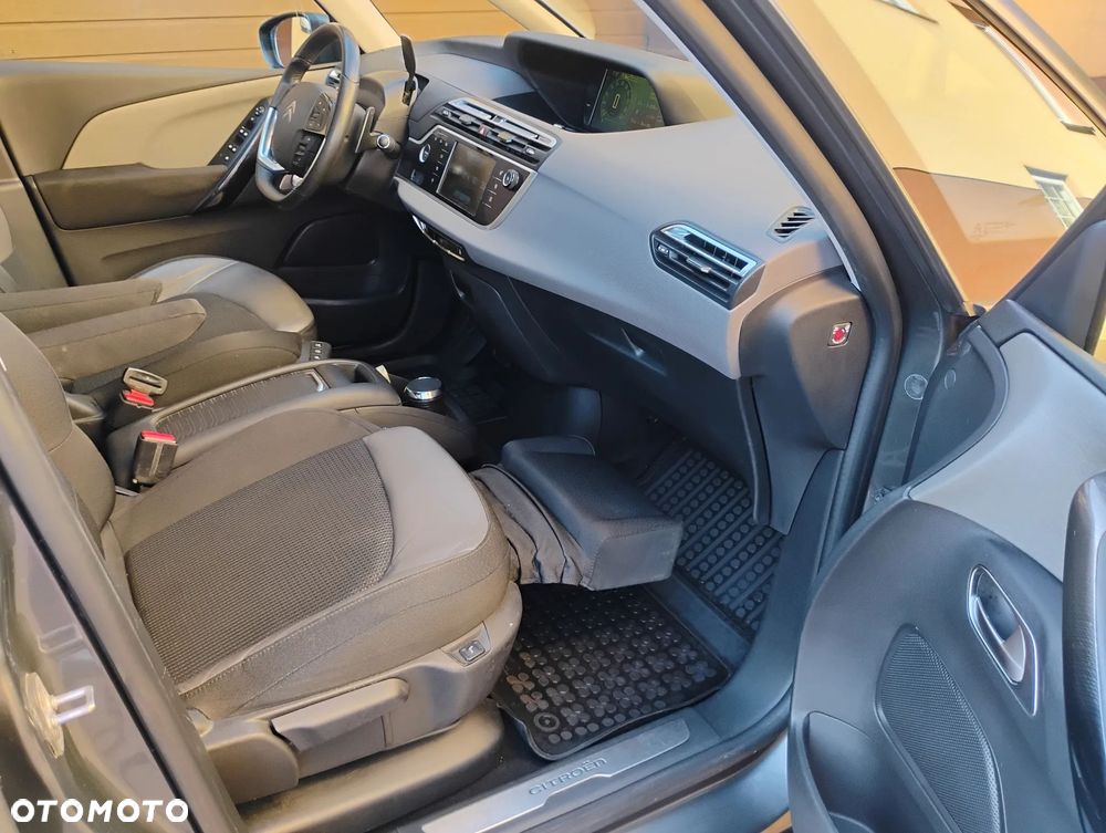 Citroën C4 Grand Picasso BlueHDi 150 EAT6 Exclusive - 15