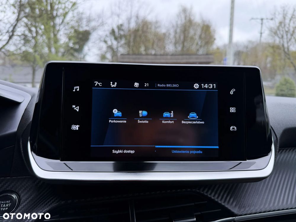 Peugeot 2008 PureTech 130 Allure Pack - 27