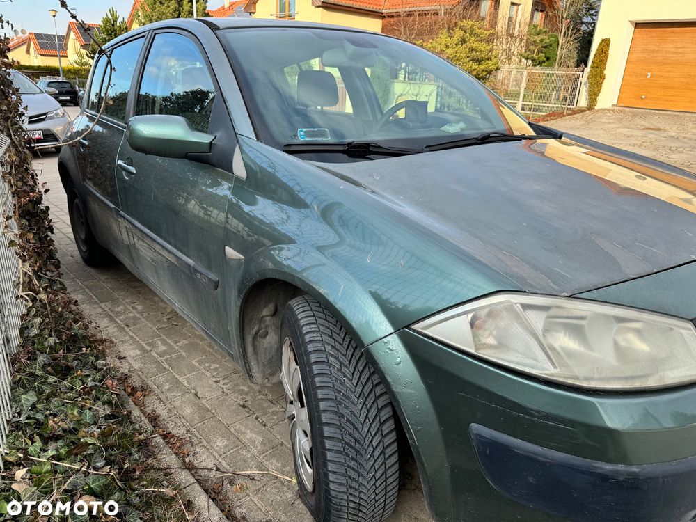 Renault Megane 1.5 dCi Confort Authentique - 4