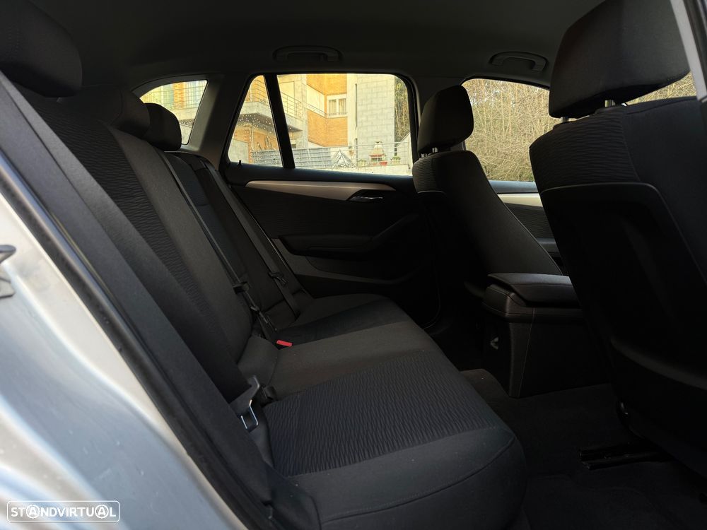 BMW X1 18 d sDrive xLine - 6