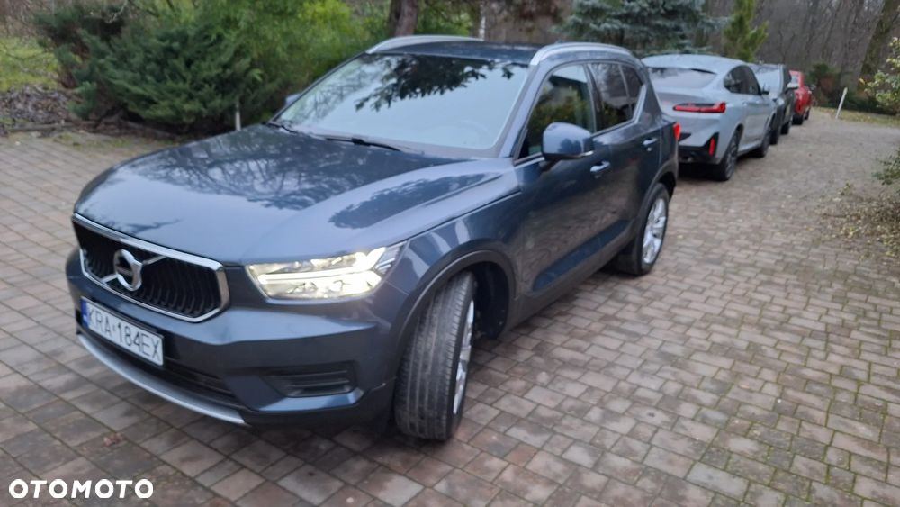 Volvo XC 40 T3 Geartronic Momentum Pro - 2