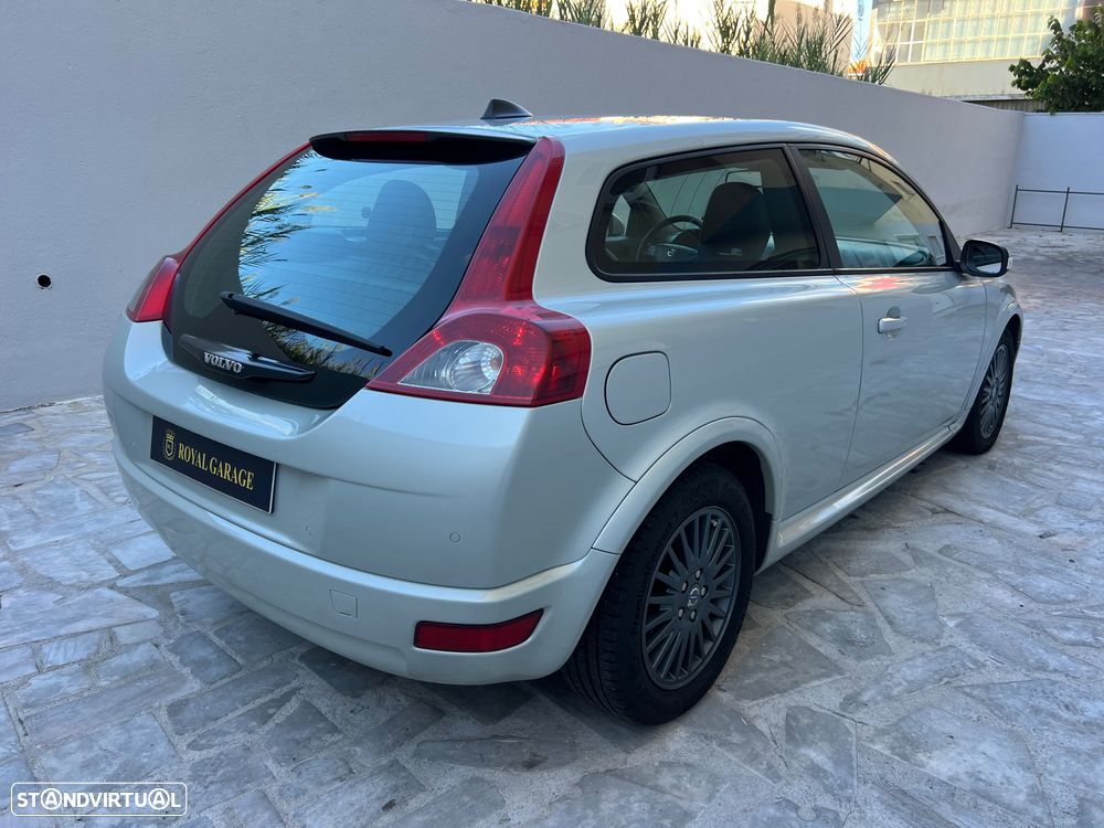 Volvo C30 1.6 D Drive Momentum - 6