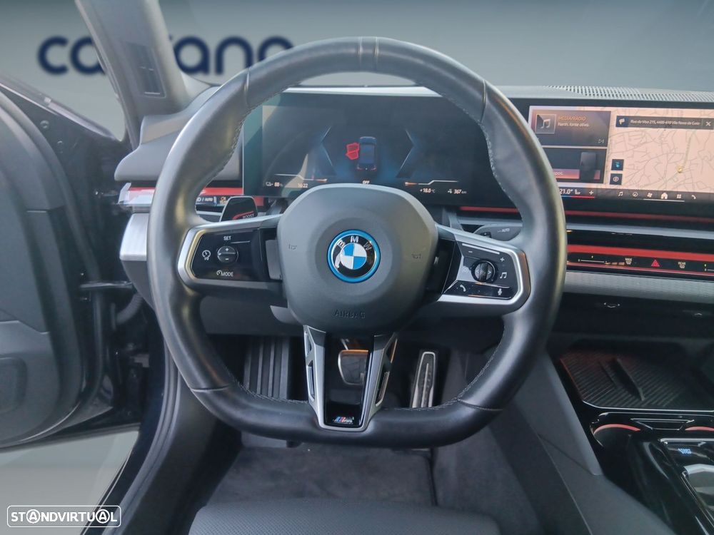 BMW i5 eDrive40 Pack Desportivo M - 13