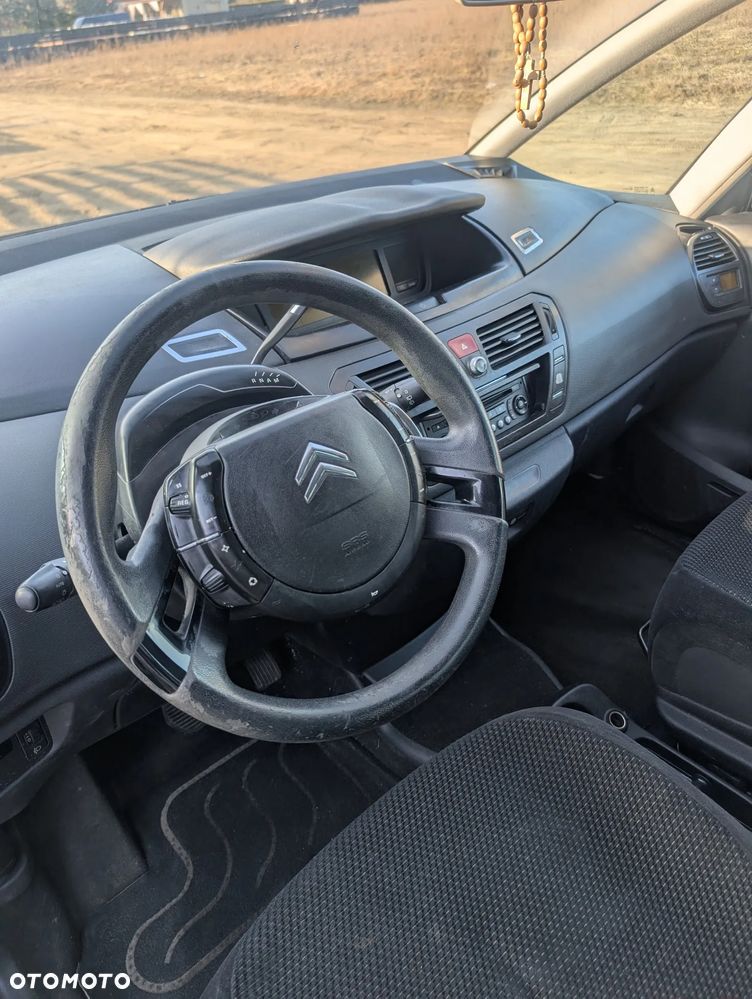 Citroën C4 Grand Picasso 2.0 HDi FAP 7-Sitzer ESG6 Exclusive - 17