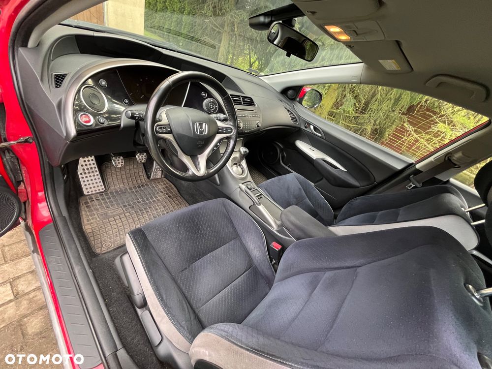 Honda Civic 1.8 Sport - 9