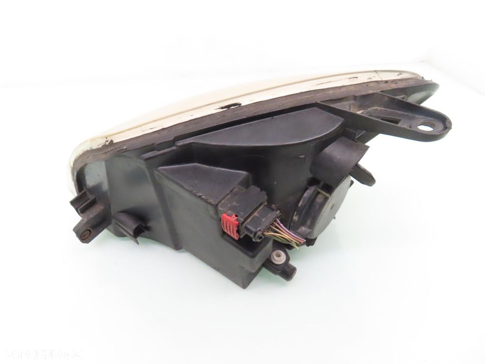 LAMPA PRAWA PRZEDNIA PEUGEOT PARTNER I LIFT - 6