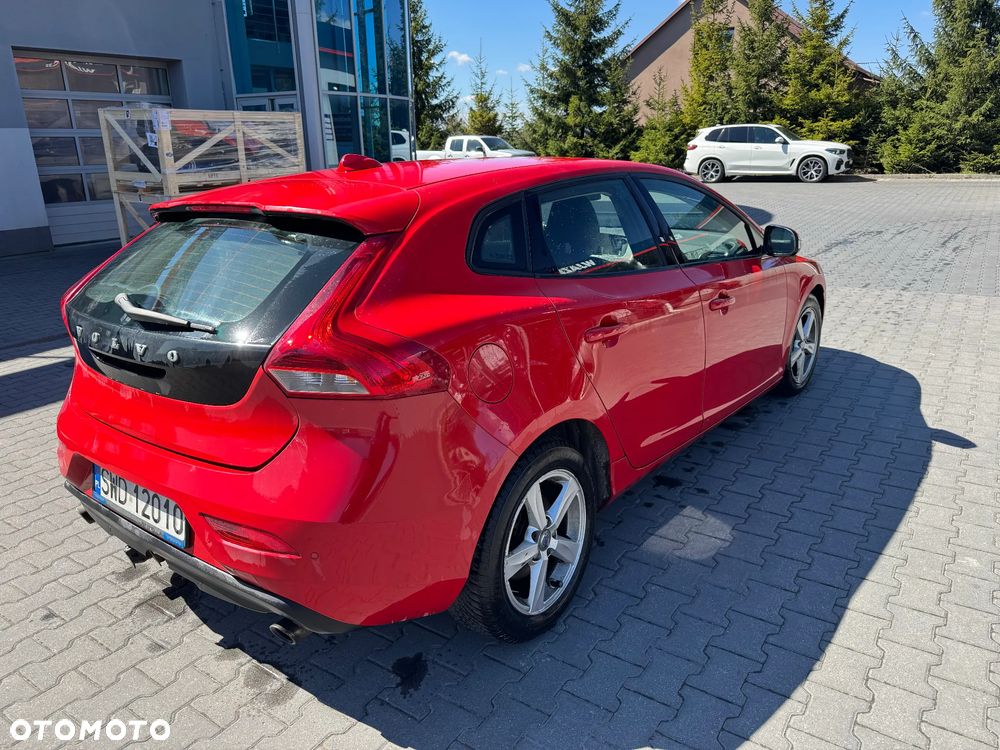 Volvo V40 T3 Kinetic - 11
