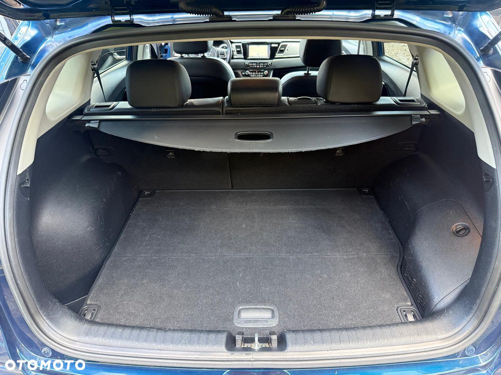 Kia Niro 1.6 GDI 2WD Vision - 27