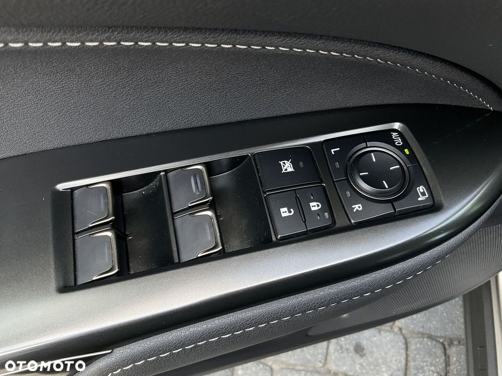 Lexus NX 350h Prestige AWD - 18