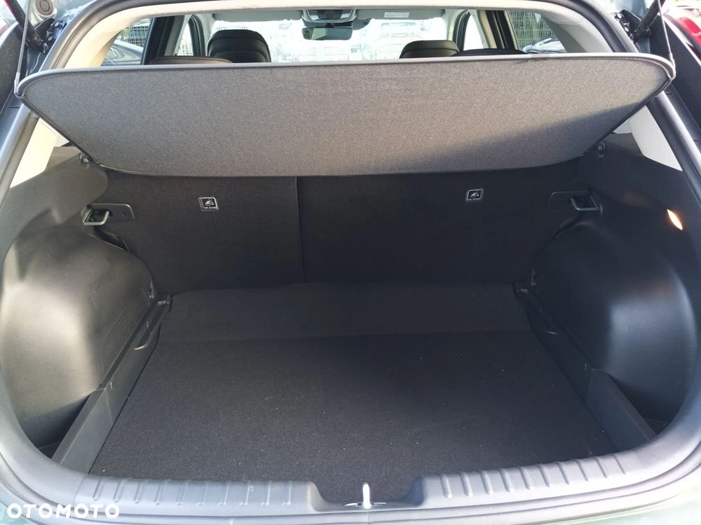 Kia Niro 1.6 GDI Hybrid L - 19