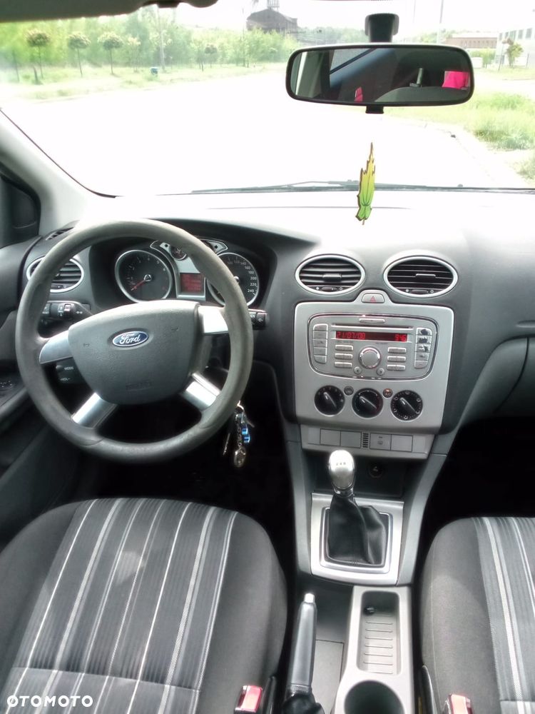 Ford Focus 1.6 Comfort - 7
