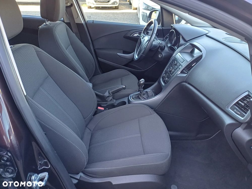 Opel Astra 1.7 CDTI DPF (119g) Edition - 11