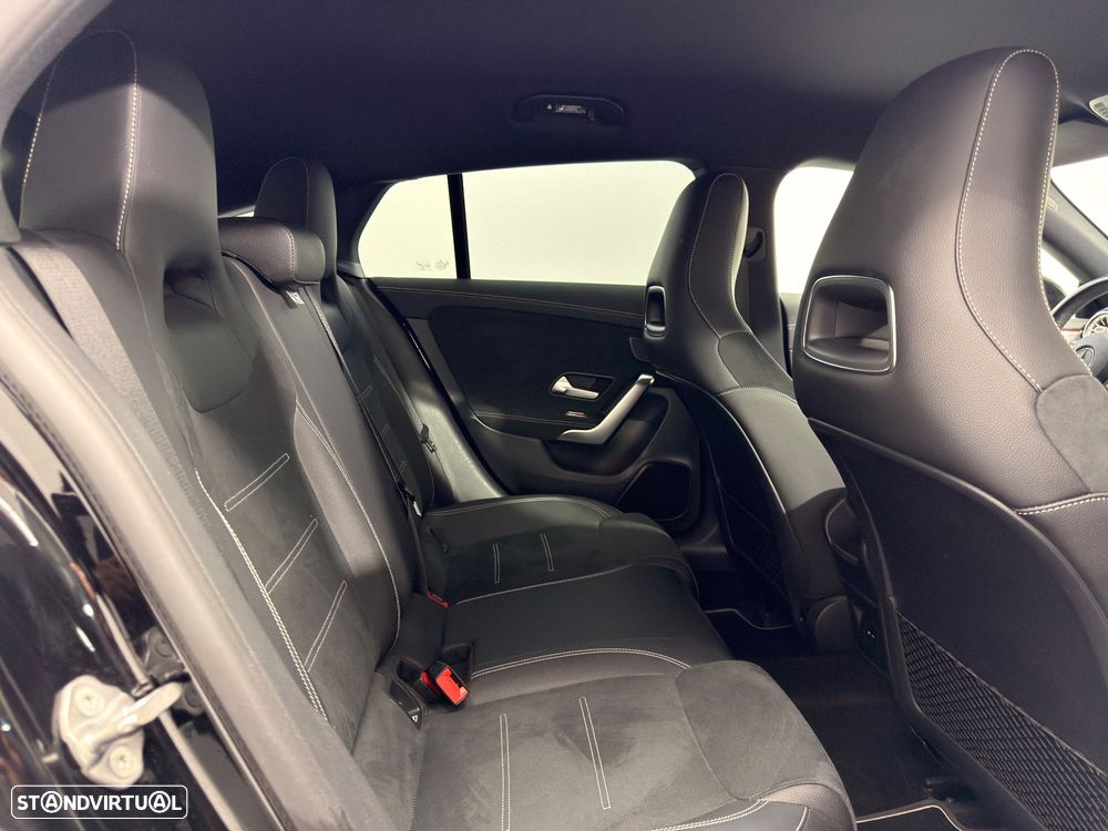 Mercedes-Benz CLA 250 e Shooting Brake AMG Line - 18