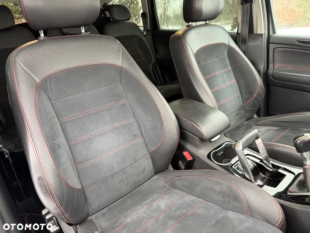 Ford S-Max - 28