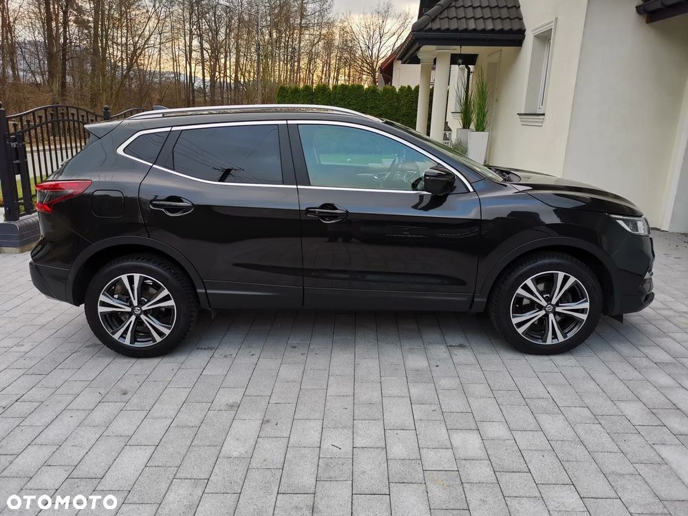 Nissan Qashqai 1.2 DIG-T Xtronic N-Connecta - 6