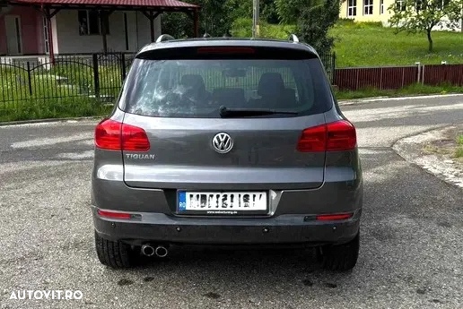 Volkswagen Tiguan 2.0 TDI CR DPF 4Motion Track&Field - 6