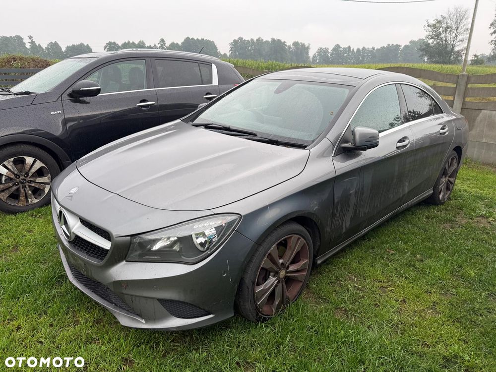 Mercedes-Benz CLA 200 (CDI) d 7G-DCT Urban - 4